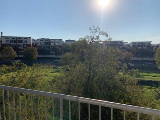 3 Bedroom Apartment in Greenstone Hill