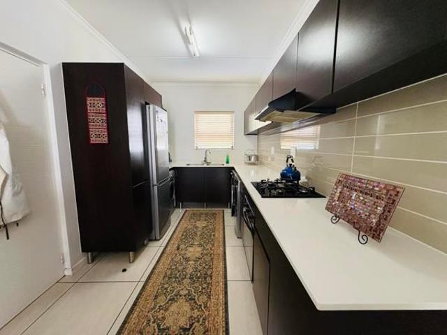 3 Bedroom Apartment in Greenstone Hill