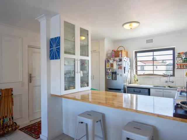 3 Bedroom Apartment in Greenways Golf Estate