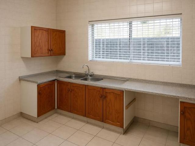 3 Bedroom Apartment in Humewood