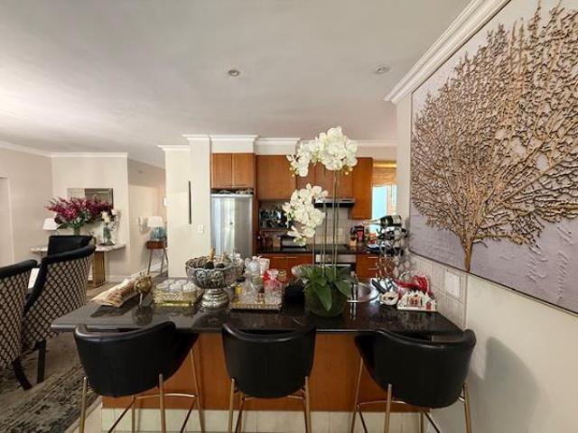 3 Bedroom Apartment in Hyde Park