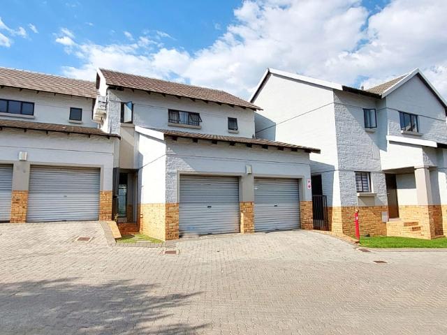 3 Bedroom Apartment in Halfway Gardens