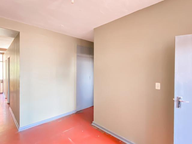 3 Bedroom Apartment in Hillbrow