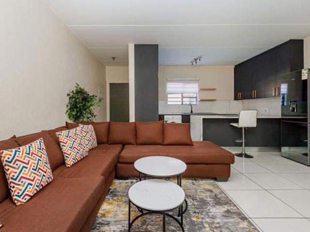 3 Bedroom Apartment in Honeydew