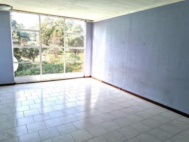 3 Bedroom Apartment in Horizon View