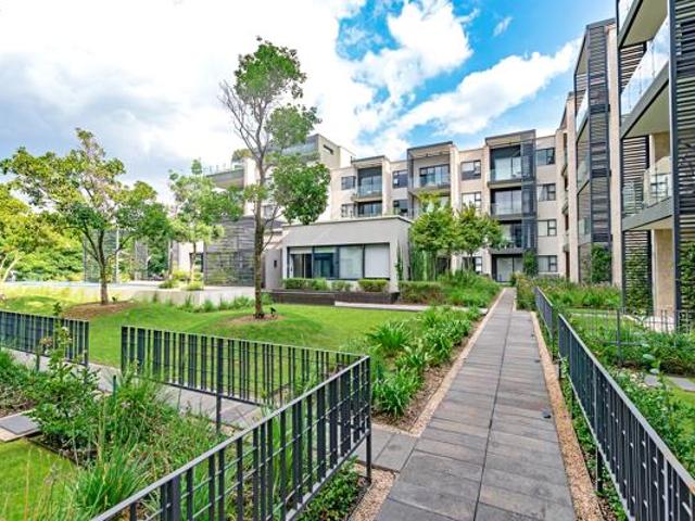 3 Bedroom Apartment in Houghton Estate