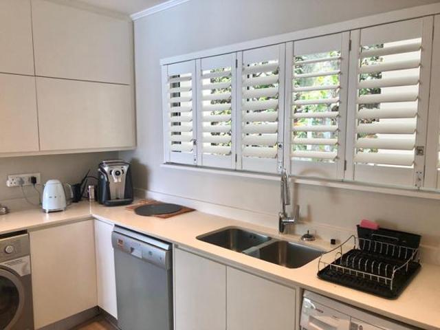 3 Bedroom Apartment in Hout Bay Central