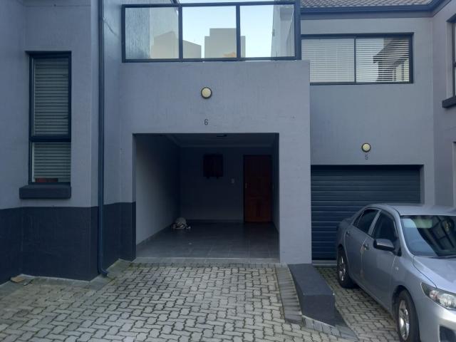 3 Bedroom Apartment in Island View
