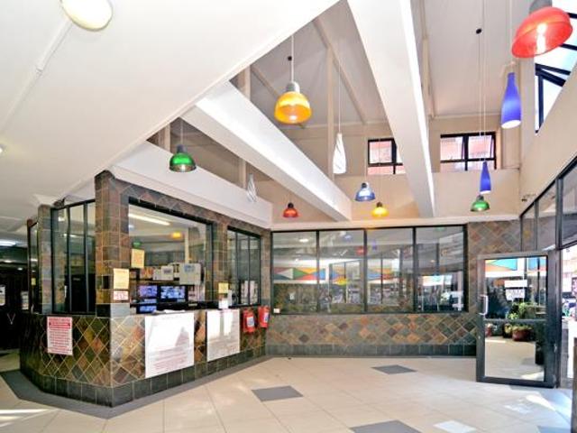 3 Bedroom Apartment in Joubert Park