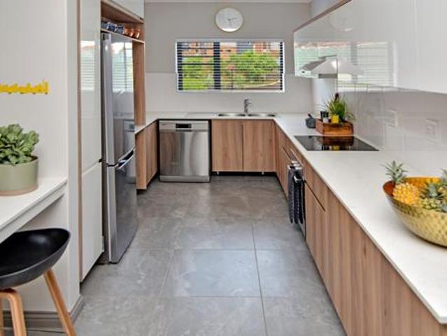 3 Bedroom Apartment in Kyalami