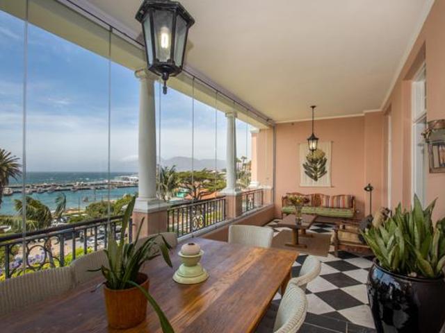 3 Bedroom Apartment in Kalk Bay