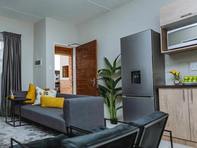 3 Bedroom Apartment in Kenleaf