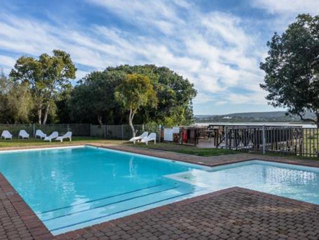 3 Bedroom Apartment in Keurbooms River