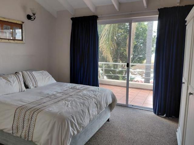 3 Bedroom Apartment in Kosmos