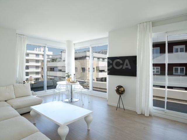 3 Bedroom Apartment in La Campana, Nueva Andalucia, Marbella