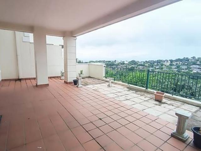 3 Bedroom Apartment in La Lucia