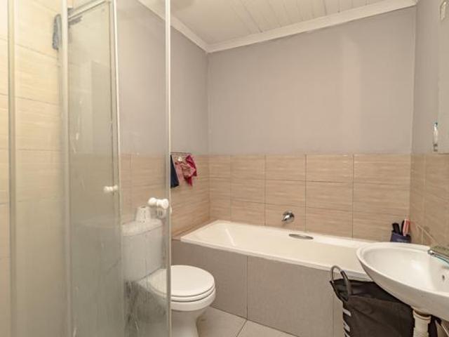 3 Bedroom Apartment in Labiance Estate