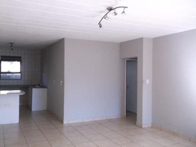 3 Bedroom Apartment in Lakefield