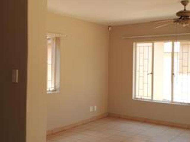 3 Bedroom Apartment in Lephalale Ellisras