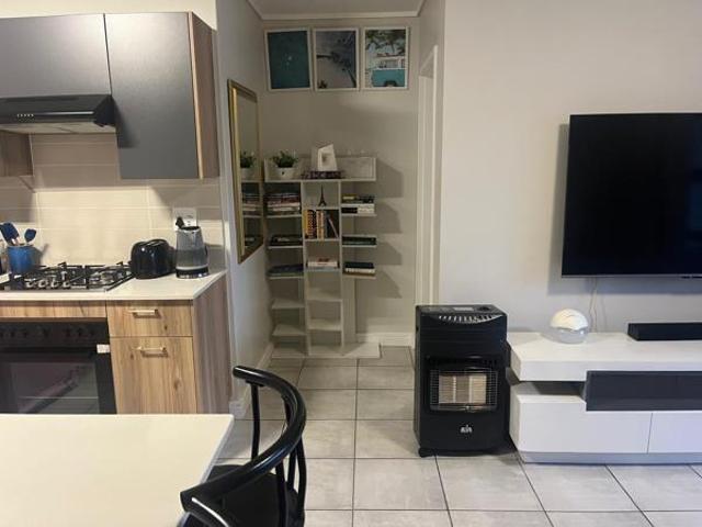 3 Bedroom Apartment in Linbro Park