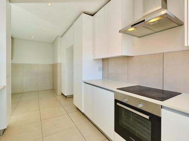 3 Bedroom Apartment in Linden