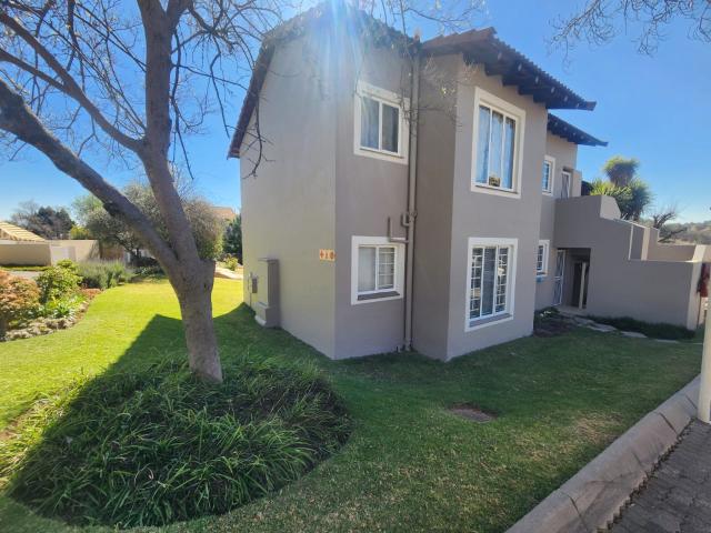 3 Bedroom Apartment in Lonehill
