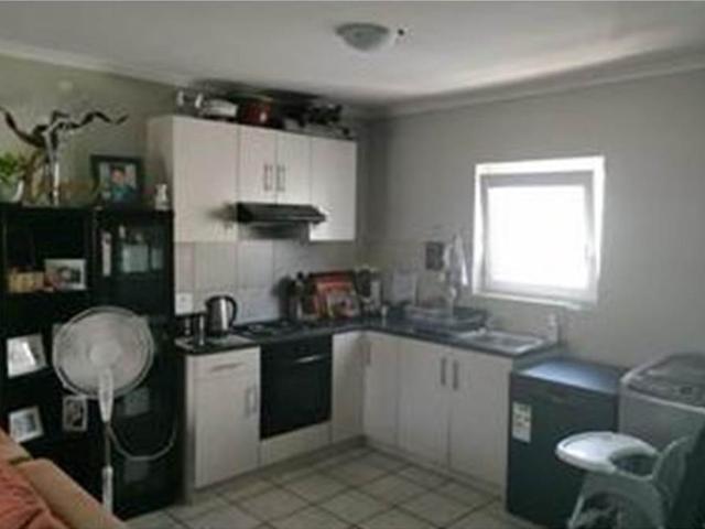 3 Bedroom Apartment in Paarl Central East