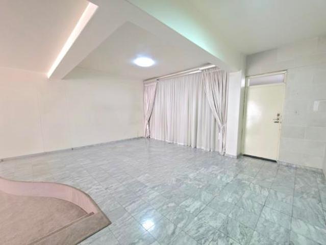 3 Bedroom Apartment in Parktown