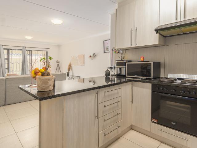 3 Bedroom Apartment in Parklands