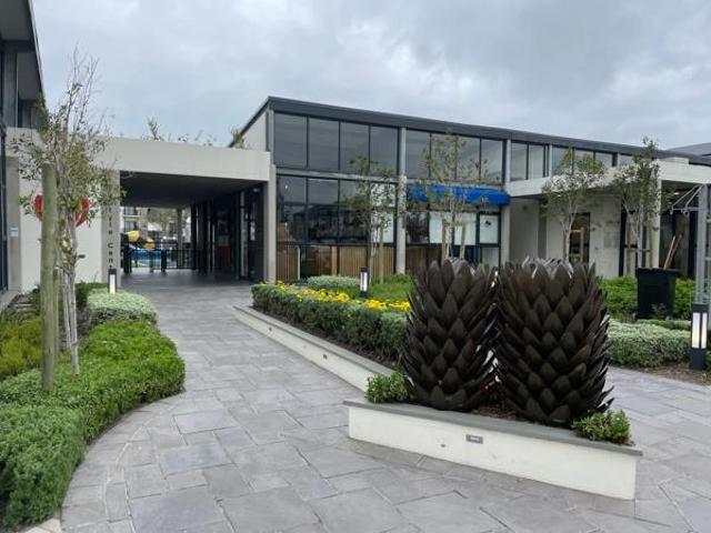 3 Bedroom Apartment in Parklands North