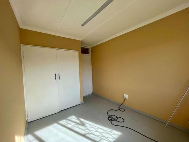 3 Bedroom Apartment in Pinetown Central