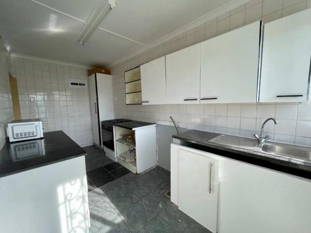 3 Bedroom Apartment in Pinetown Central