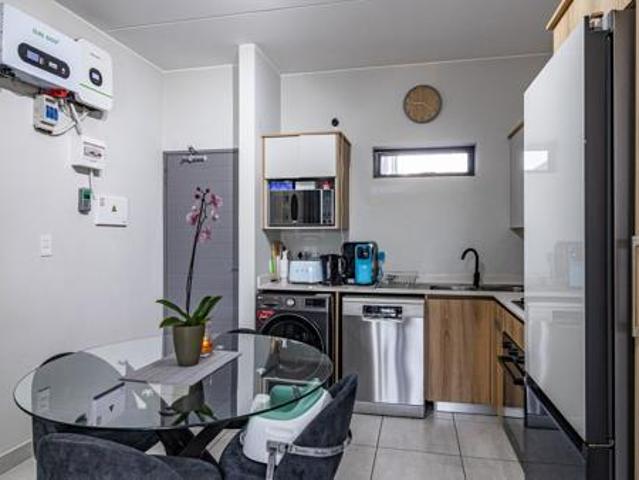 3 Bedroom Apartment in Pinehaven