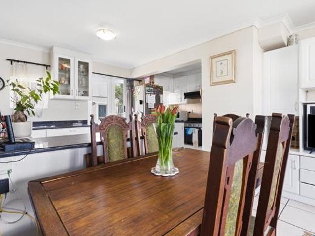3 Bedroom Apartment in Pinelands