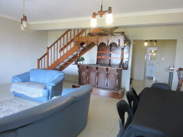 3 Bedroom Apartment in Port Edward