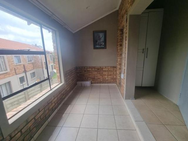 3 Bedroom Apartment in Ruimsig