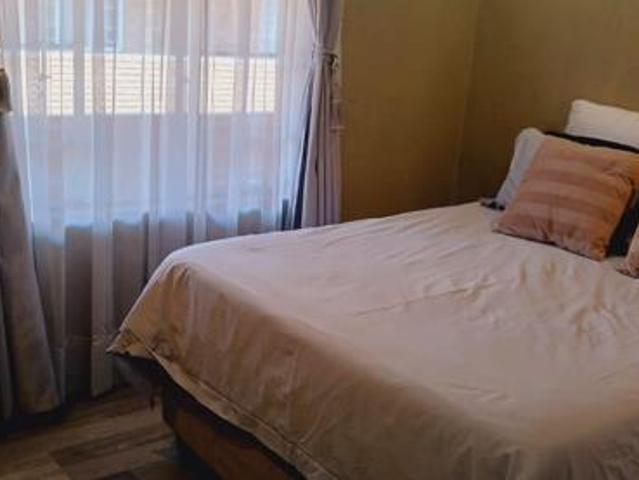 3 Bedroom Apartment in Rustenburg Central