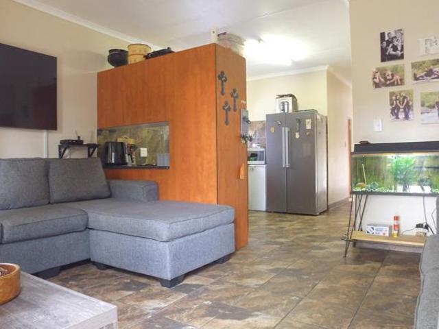 3 Bedroom Apartment in Rustenburg Central