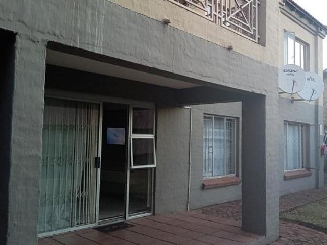 3 Bedroom Apartment in Rustenburg Central