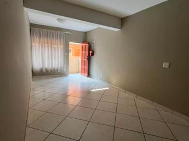 3 Bedroom Apartment in Rustenburg Central