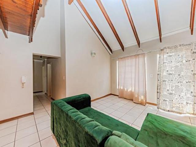 3 Bedroom Apartment in Radiokop