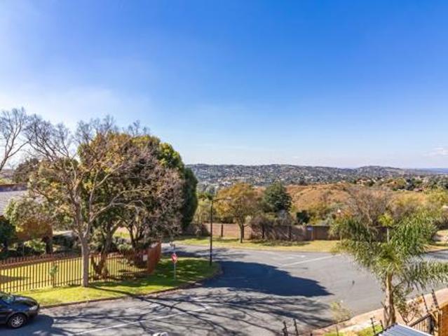 3 Bedroom Apartment in Rangeview