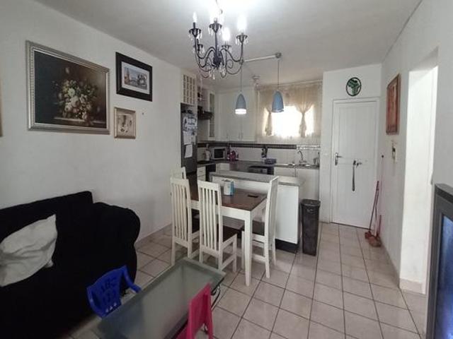 3 Bedroom Apartment in Roodepoort Central