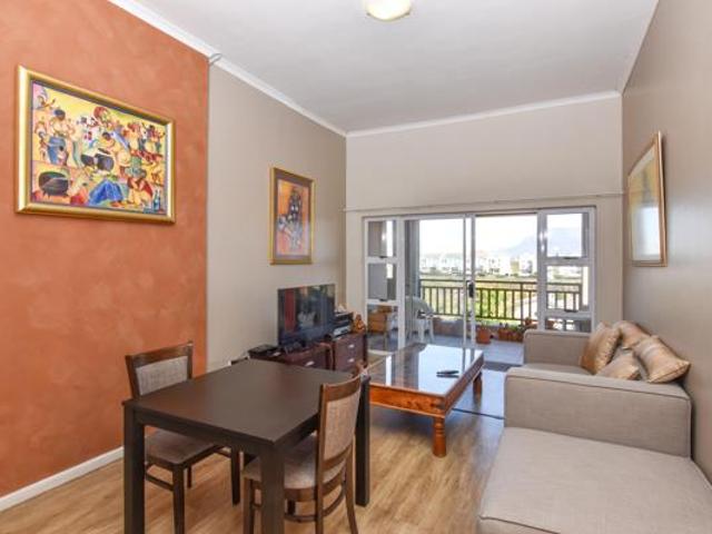 3 Bedroom Apartment in Royal Ascot