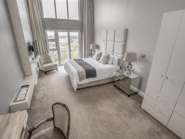 3 Bedroom Apartment in St Georges Park