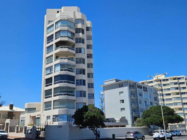 3 Bedroom Apartment in Strand North