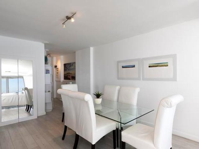 3 Bedroom Apartment in Strand North