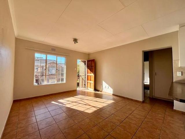 3 Bedroom Apartment in Strubens Valley