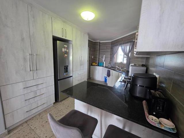 3 Bedroom Apartment in Summerstrand