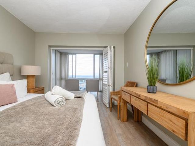 3 Bedroom Apartment in Summerstrand